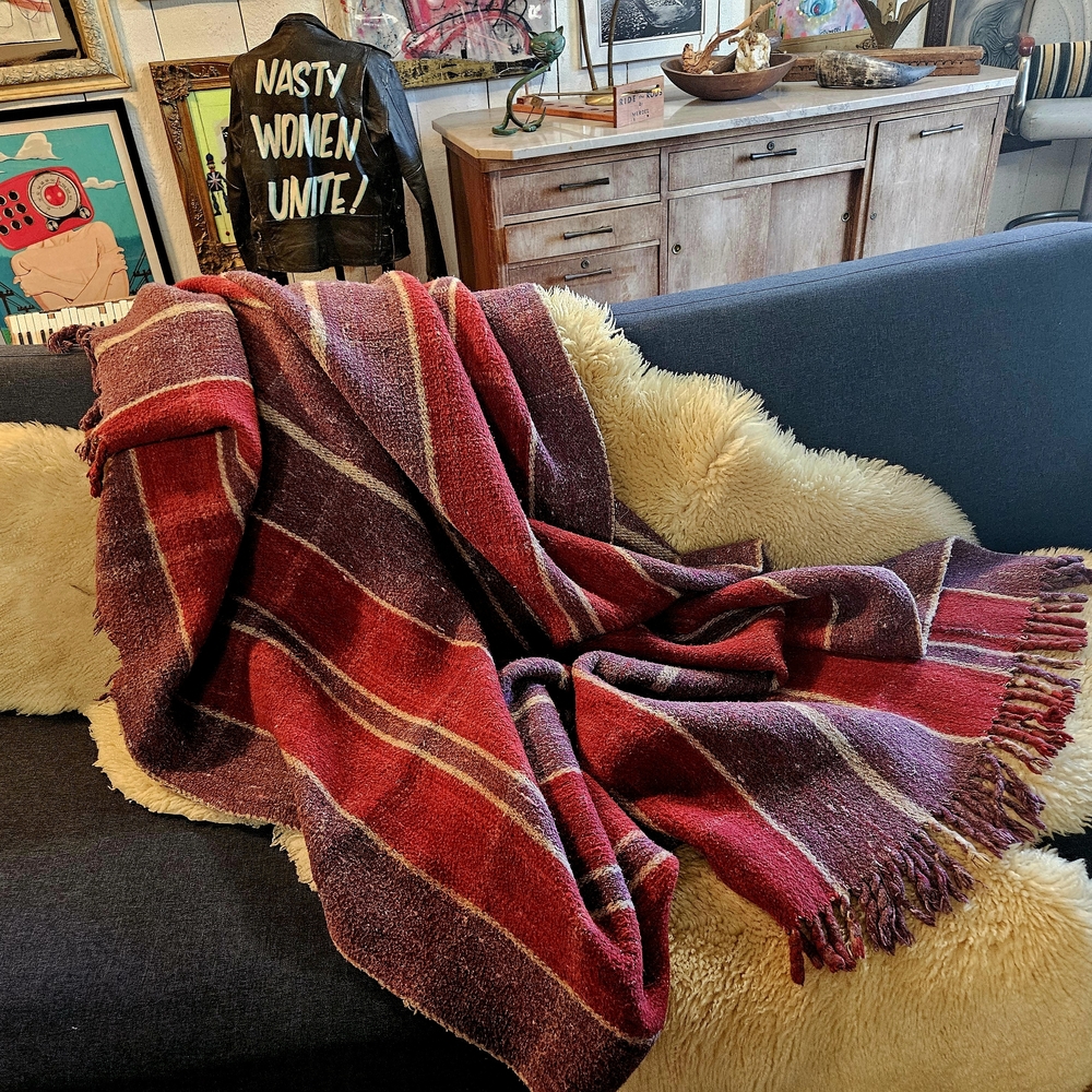 Vintage 1960s Midcentury XL Heavy Throw Blanket reversible Red And Purple Plaid